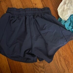 Lululemon hotty hot shorts